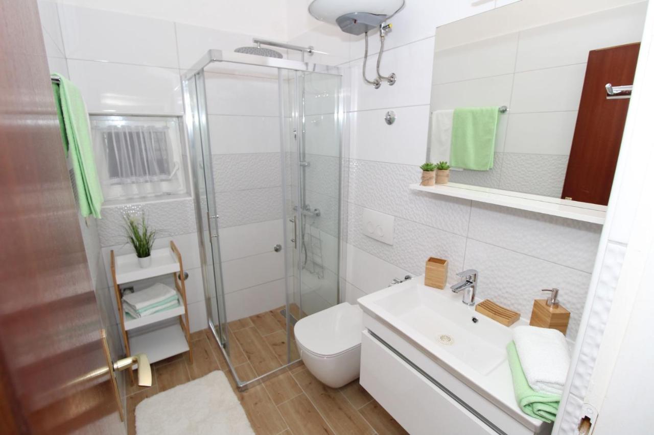 Apartments And Rooms With Parking Space Pag - 13060 باغ المظهر الخارجي الصورة